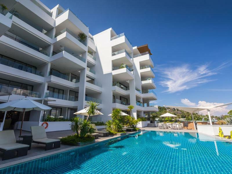 Sansuri Resort - Luxury Apartments Pantai Surin Bagian luar foto