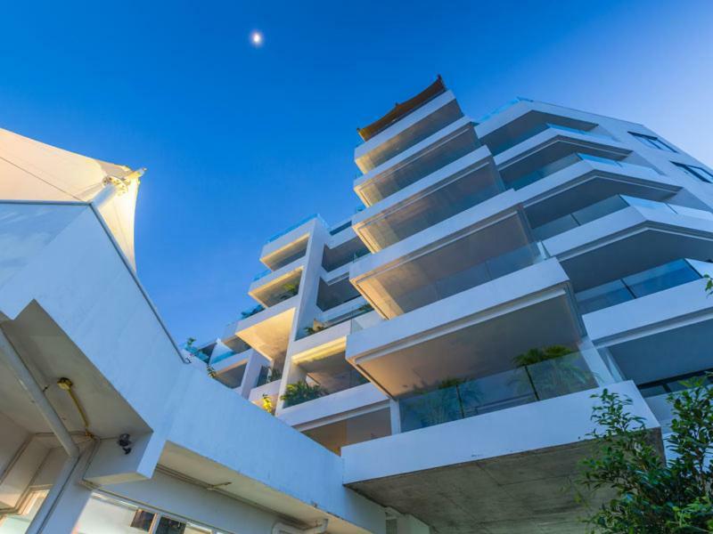 Sansuri Resort - Luxury Apartments Pantai Surin Bagian luar foto