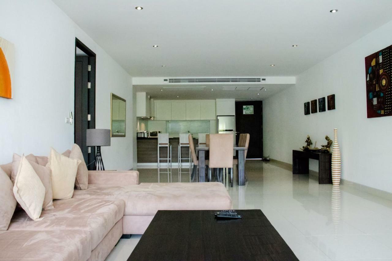 Sansuri Resort - Luxury Apartments Pantai Surin Bagian luar foto