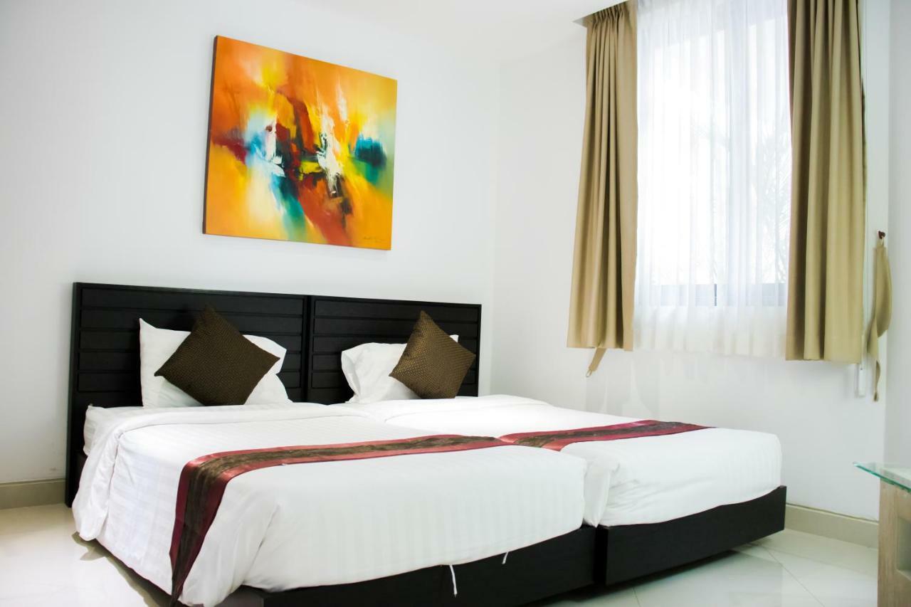 Sansuri Resort - Luxury Apartments Pantai Surin Bagian luar foto
