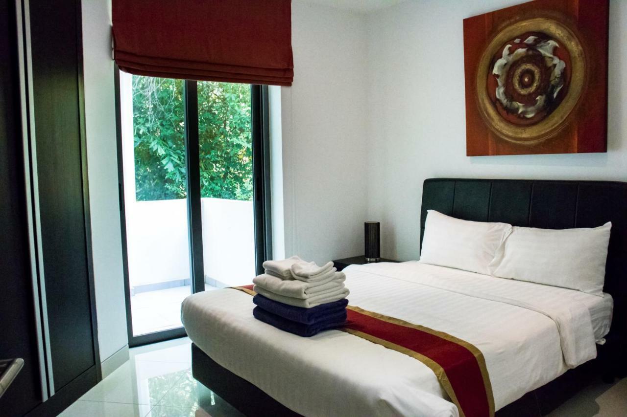 Sansuri Resort - Luxury Apartments Pantai Surin Bagian luar foto