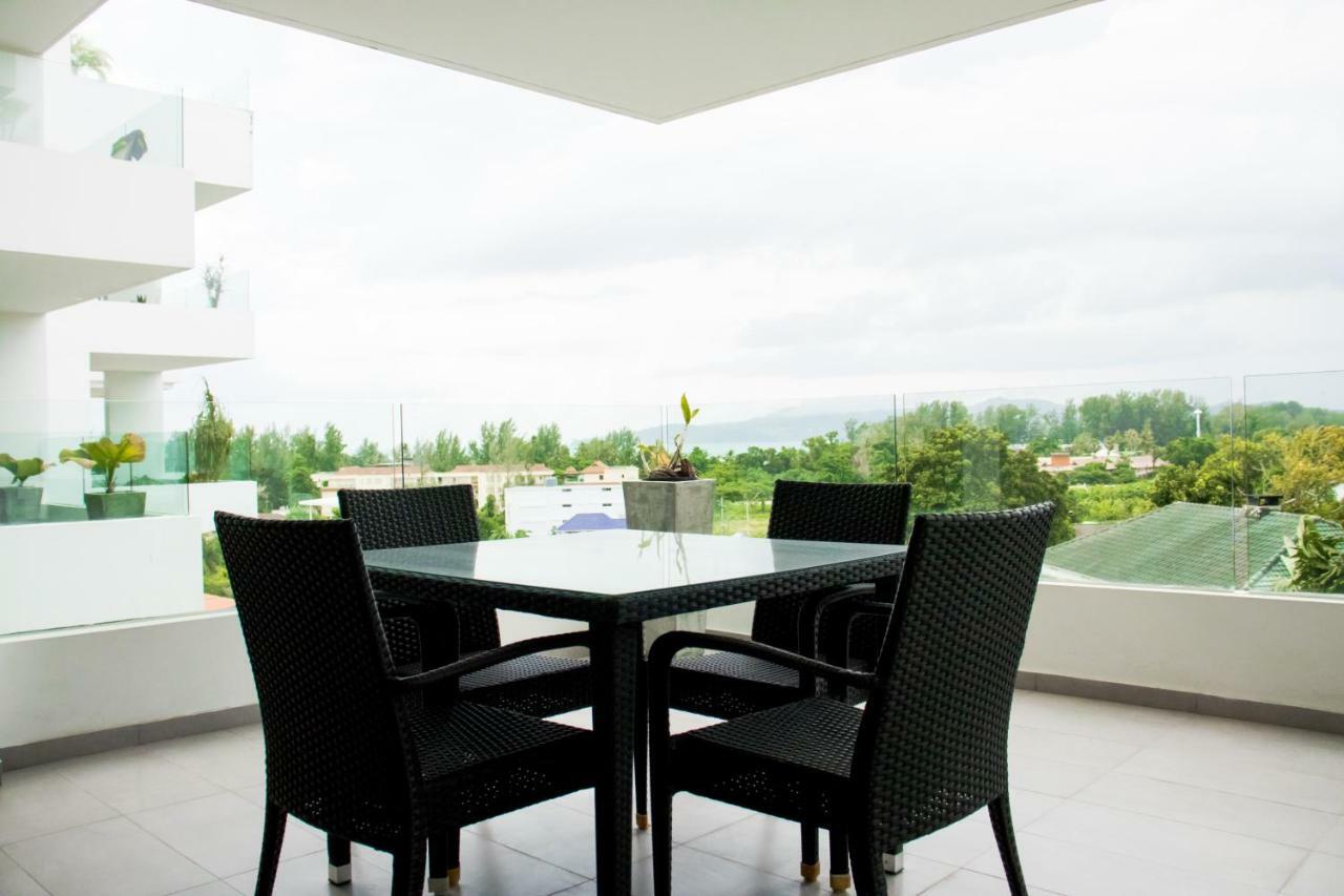 Sansuri Resort - Luxury Apartments Pantai Surin Bagian luar foto