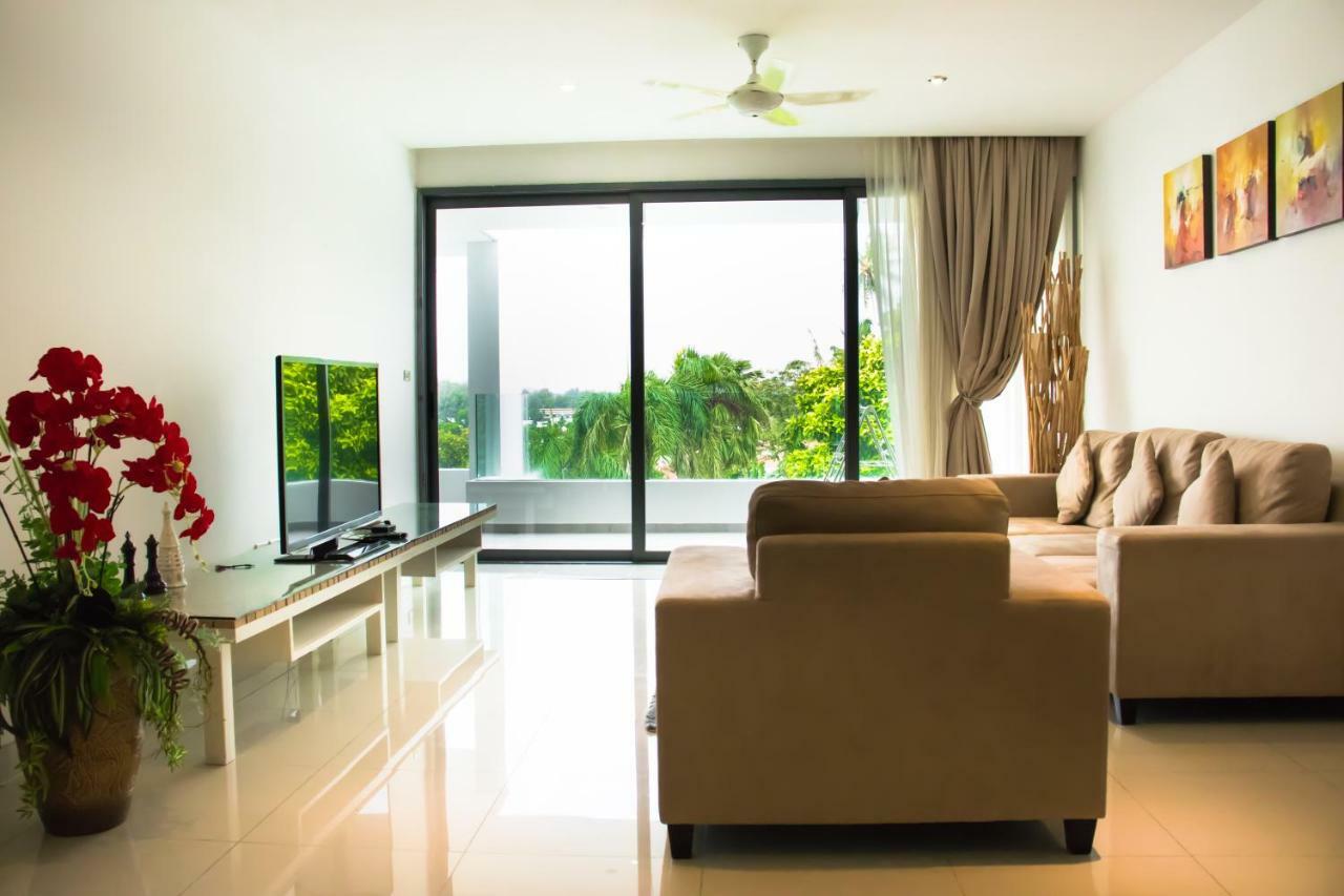Sansuri Resort - Luxury Apartments Pantai Surin Bagian luar foto