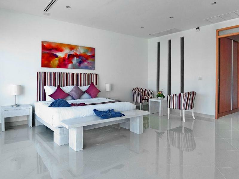 Sansuri Resort - Luxury Apartments Pantai Surin Bagian luar foto